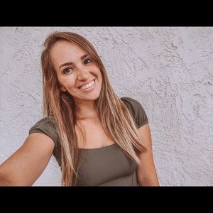 Meet your Posher, Lindsey